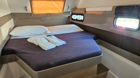 Catana Group Bali 4.1 - 4 cab. Costar