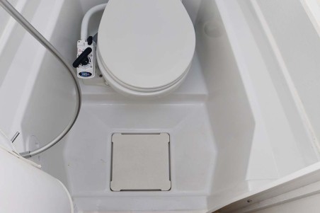 Catana Group Bali 5.4 - 6 + 2 cab. Schrödinger's