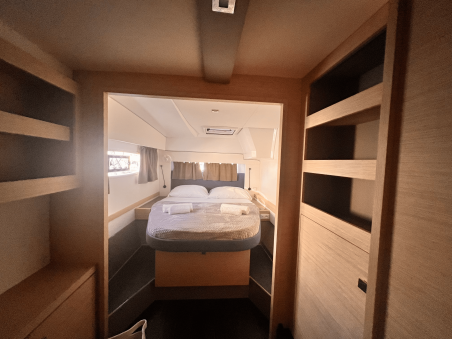 Fountaine Pajot Fountaine Pajot Astrea 42 - 3 + 1 cab. Bollinger
