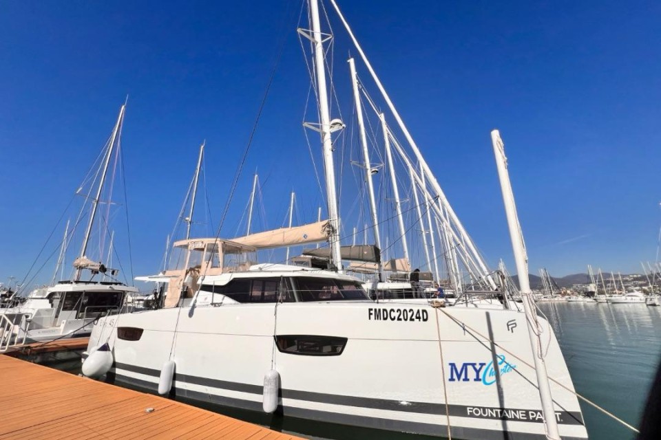 Fountaine Pajot Fountaine Pajot Elba 45 - 4 + 1 cab. Nami