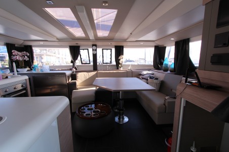 Fountaine Pajot Fountaine Pajot Tanna 47 Maestro - 3 cab. Sonrisa
