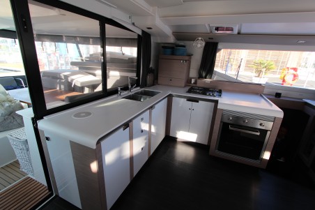 Fountaine Pajot Fountaine Pajot Tanna 47 Maestro - 3 cab. Sonrisa