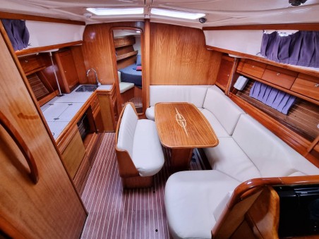 Bavaria Yachtbau Bavaria 39 Cruiser Diana