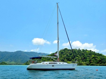 Catalina Yachts Catalina 375 Vag Alame