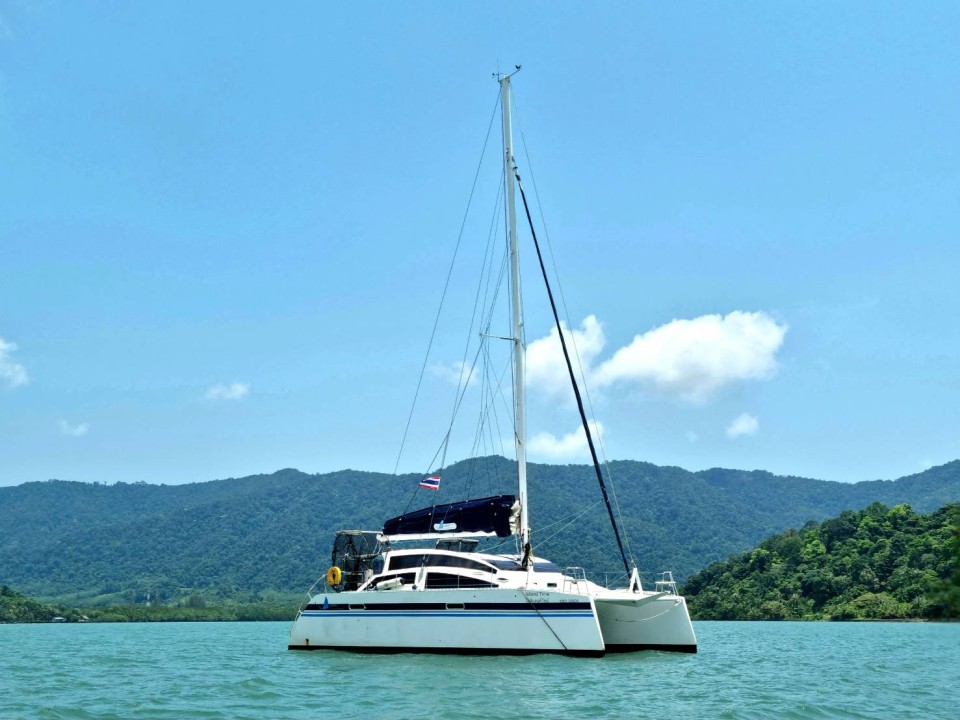 Island Spirit Yachts Island Spirit 38 - 4 cab. Island Time