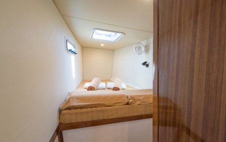 Island Spirit Yachts Island Spirit 410 Vesna