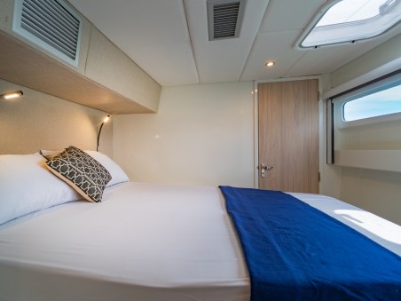 Island Spirit Yachts Island Spirit 525E Electric E-Motion