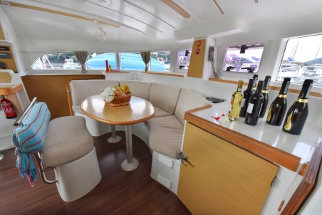 Lagoon-Bénéteau Lagoon 380 - 3 + 2 cab. Magikal