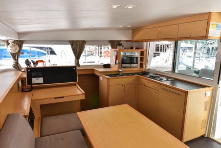 Lagoon-Bénéteau Lagoon 400 S2 - 4 + 2 cab. Emilio