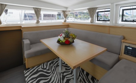 Lagoon-Bénéteau Lagoon 400 S2 - 4 + 2 cab. Emilio