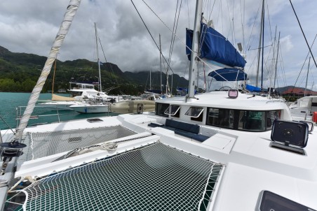 Lagoon-Bénéteau Lagoon 440 - 4 + 2 cab. Mystikal