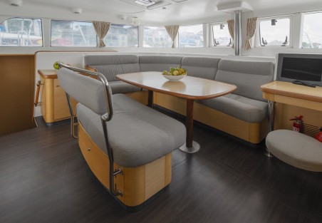 Lagoon-Bénéteau Lagoon 440 - 4 + 2 cab. Mystikal