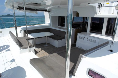 Lagoon-Bénéteau Lagoon 450 F - 4 + 2 cab. Shana