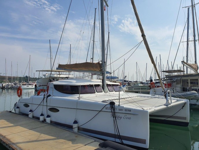 Fountaine Pajot Mahe 36 - 3 cab. Happy Eva