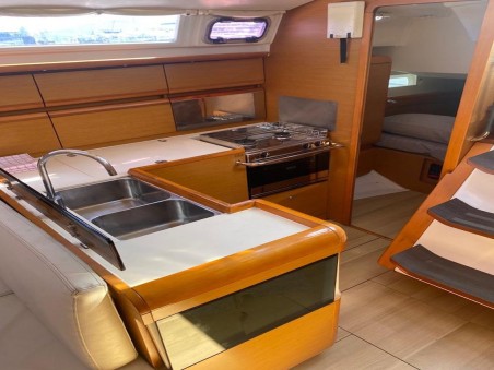 Jeanneau Sun Odyssey 409 Cavalier