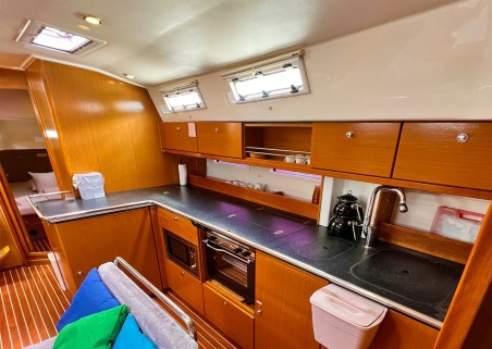 Bavaria Yachtbau Bavaria Cruiser 45 Aquaholic