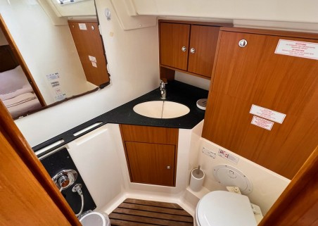 Bavaria Yachtbau Bavaria Cruiser 45 Aquaholic