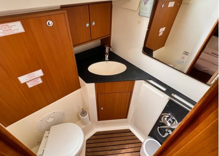 Bavaria Yachtbau Bavaria Cruiser 45 Aquaholic