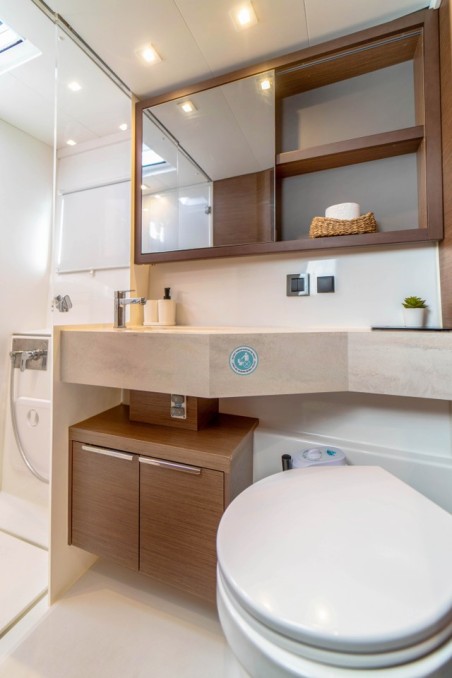 Lagoon-Bénéteau Lagoon 46 - 4 + 1 cab. Hydra