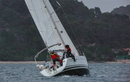 Bénéteau First 35 Rhea