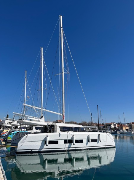 Dufour Yachts Dufour 48 Catamaran - 5 + 1 cab. Dreamland