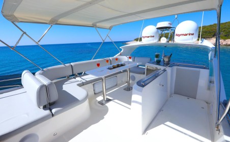 Galeon 640 Fly | Czarter jachtu Chorwacja | Travelboat