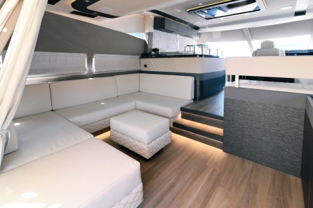 Galeon 640 Fly | Czarter jachtu Chorwacja | Travelboat