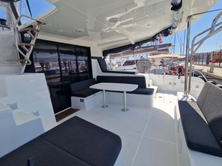 Lagoon-Bénéteau Lagoon 42 - 4 + 2 cab. Best Elli