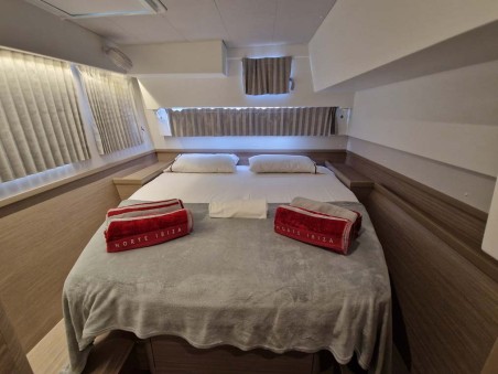 Lagoon-Bénéteau Lagoon 42 - 4 + 2 cab. Best Elli