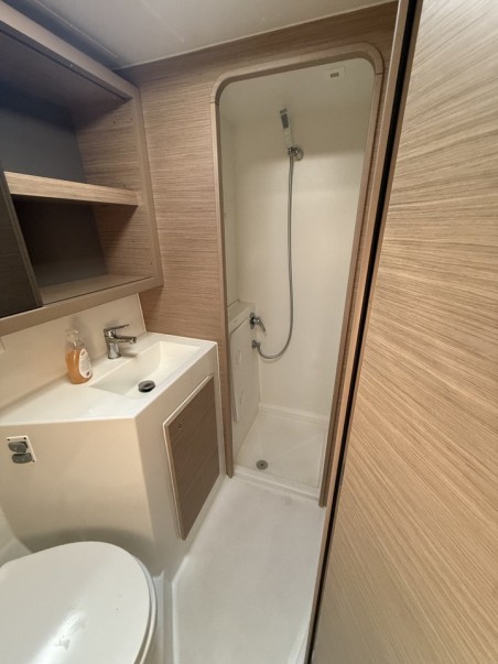 Lagoon-Bénéteau Lagoon 42 - 4 + 2 cab. Tigeer Royale