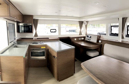 Lagoon-Bénéteau Lagoon 450 F - 4 + 2 cab. Zen