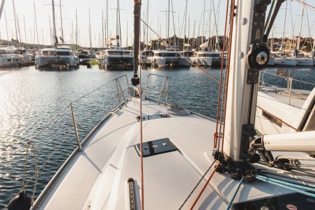 Bavaria Yachtbau Bavaria Cruiser 41 - 3 cab. Astros