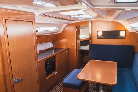 Bavaria Yachtbau Bavaria Cruiser 41 - 3 cab. Astros