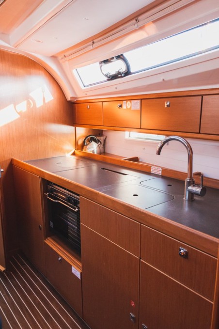 Bavaria Yachtbau Bavaria Cruiser 41 - 3 cab. Astros