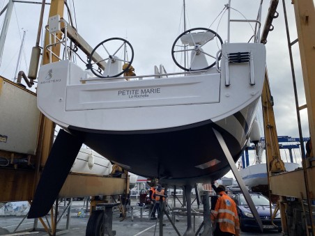 Bénéteau Oceanis 30.1 Petite Marie