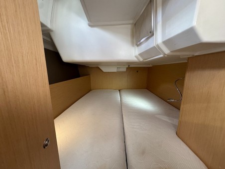 Bénéteau Oceanis 38.1 Delfino