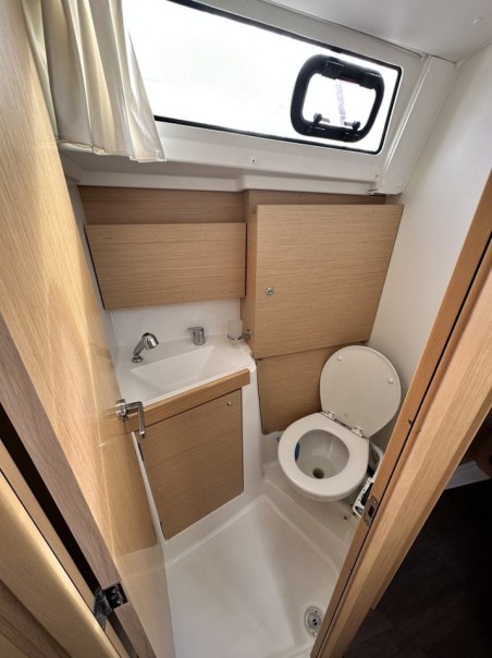 Bénéteau Oceanis 38.1 Delfino