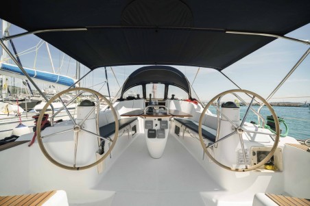 Jeanneau Sun Odyssey 42i Ema