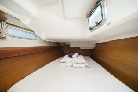 Jeanneau Sun Odyssey 42i Ema