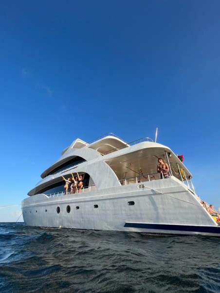 North Seven | Czarter jachtu Malediwy | Travelboat