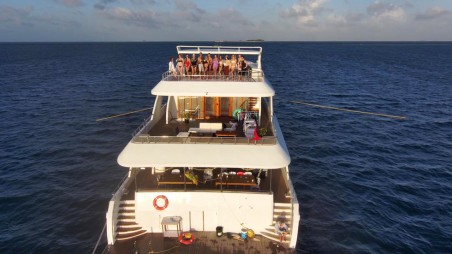 North Seven | Czarter jachtu Malediwy | Travelboat