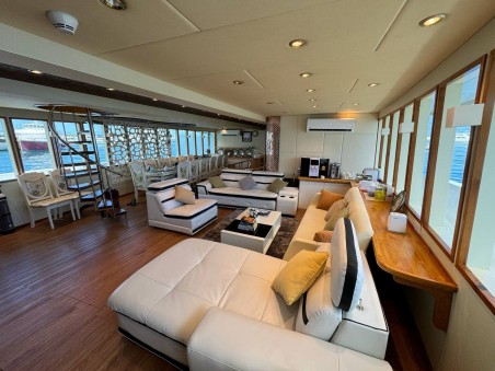 North Seven | Czarter jachtu Malediwy | Travelboat