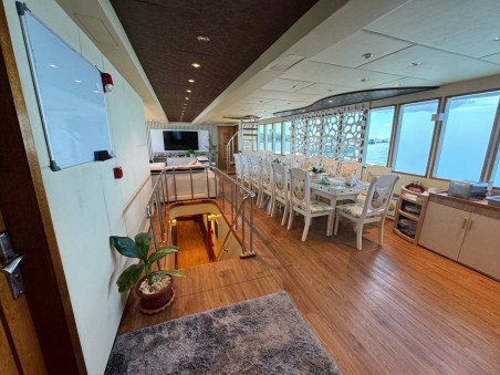 North Seven | Czarter jachtu Malediwy | Travelboat