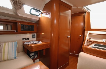 Bénéteau Oceanis 34 Seneca