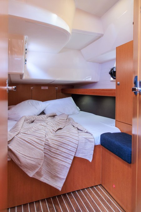 Bavaria Yachtbau Bavaria Cruiser 46 - 4 cab. Kyveli