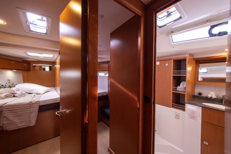 Bavaria Yachtbau Bavaria Cruiser 51 Philoctetes