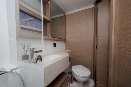 Lagoon-Bénéteau Lagoon 46 - 4 + 2 cab. Iris