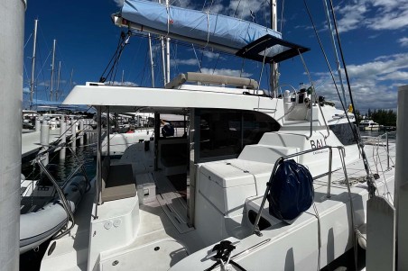 Bali Catspace | Yacht Charter Bahamas | Travelboat