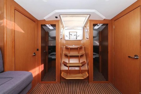 Bavaria Yachtbau Bavaria Cruiser 56 - 5 + 1 cab. Star Romeo
