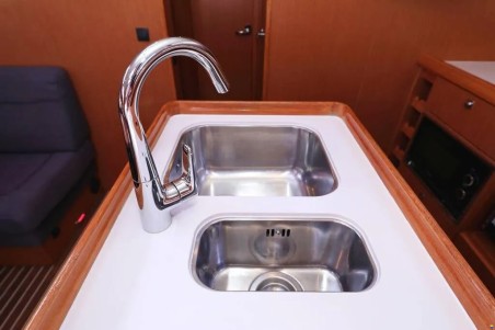 Bavaria Yachtbau Bavaria Cruiser 56 - 5 + 1 cab. Star Romeo